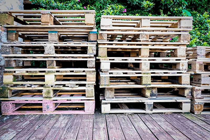 Importing and Exporting With Wooden Pallets