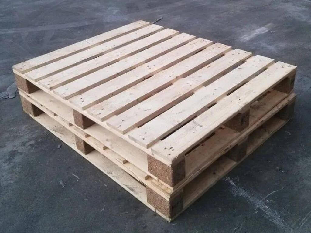 The Ultimate Guide to Wooden Pallets in California
