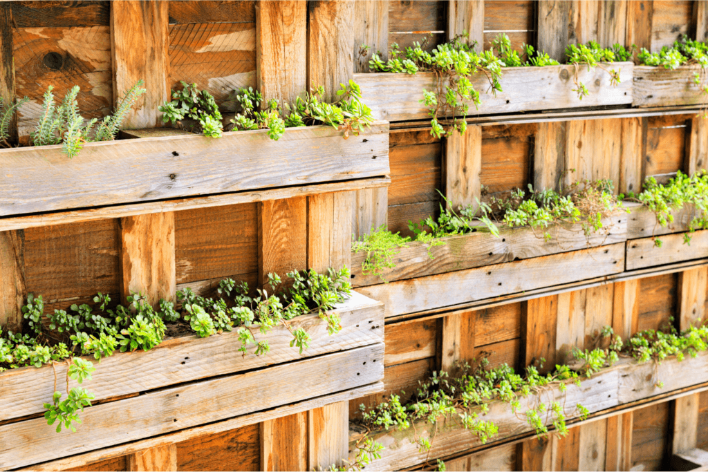 15 Uses for Wooden Pallets If You Want to Maximize Them