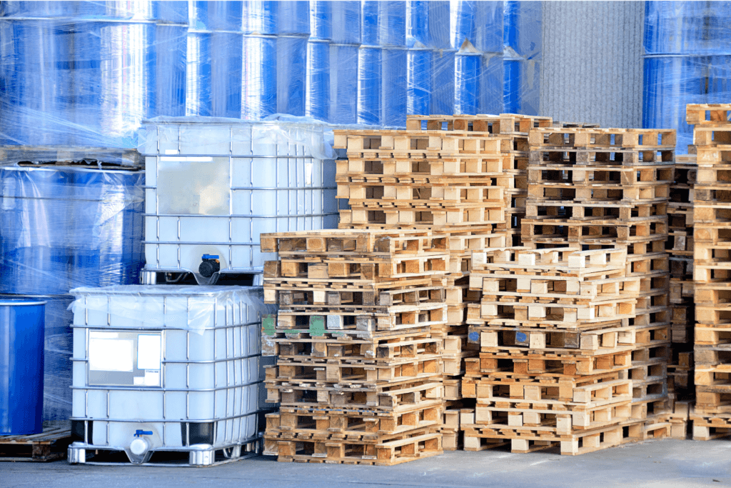 How to Stack Pallets: 10 Pallet Stacking Tips You Should Know