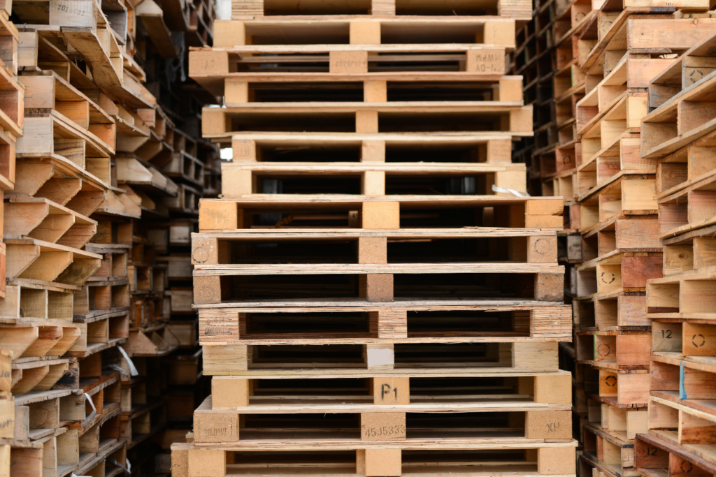 Pallet Shortage: How to Manage It Effectively