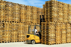 GMA vs. Block Pallets: Differences, Uses, and More