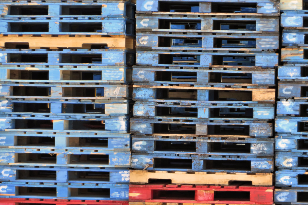 GMA vs. Block Pallets: Differences, Uses, and More