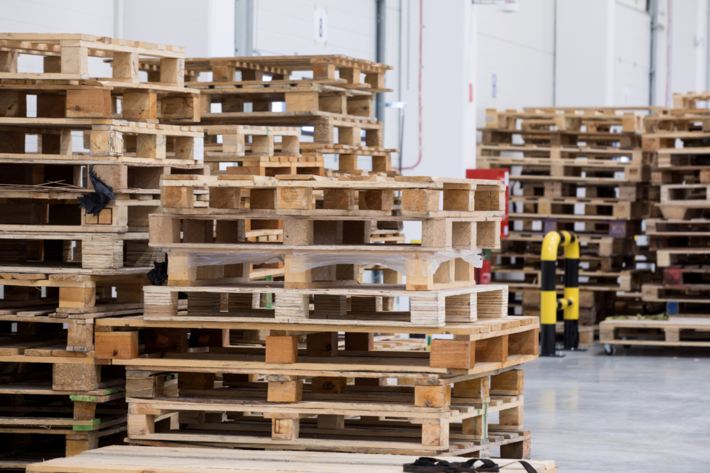 New vs. Recycled Pallets: The Ultimate Guide