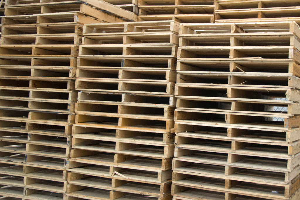 What Are Stringer Pallets? Materials, Uses, and More