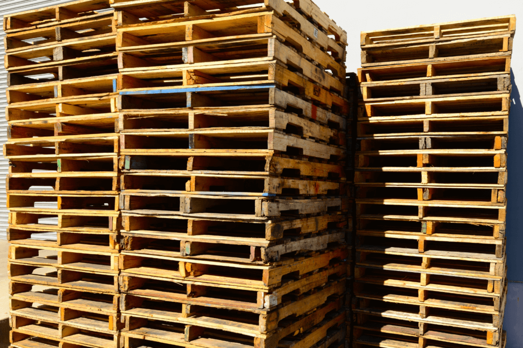 Pallet Shortage: How to Manage It Effectively